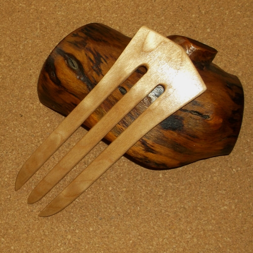Quilted maple 3 prong hair fork by Jeter and sold in the UK by Longhaired Jewels